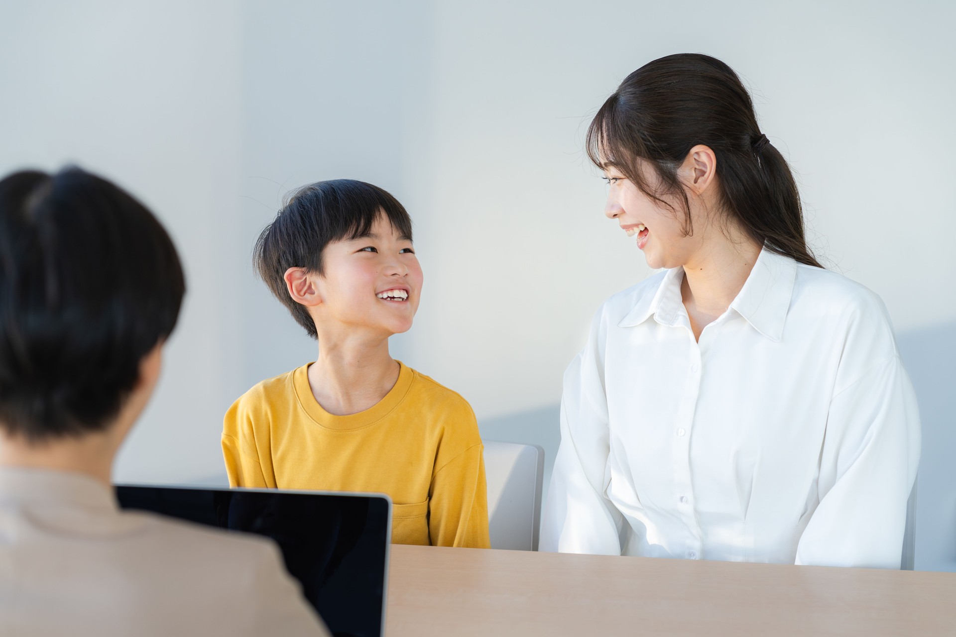 Parents and children and teachers interviewing